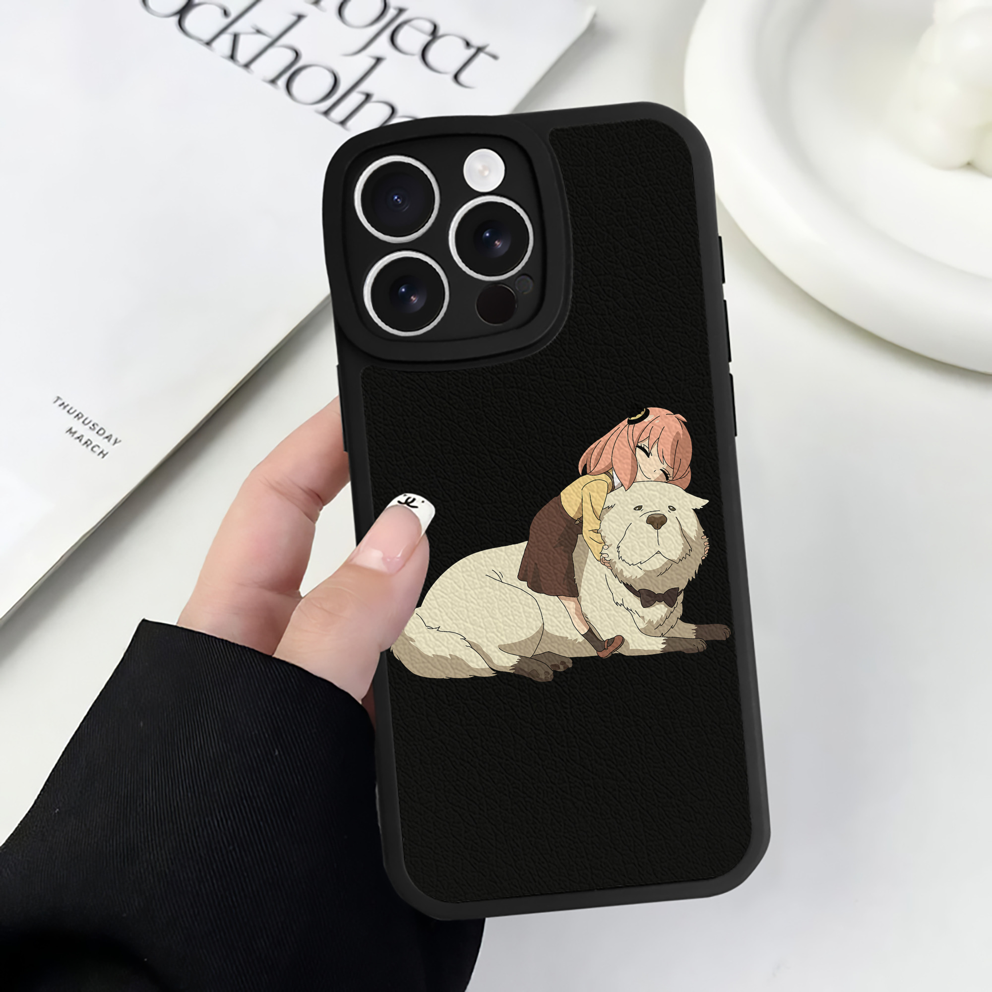 （画像用） SPY×FAMILY间谍家家酒 【iPhone 16シリーズ対応】シリコンスマホケース（レザー調） 材質：シリコン